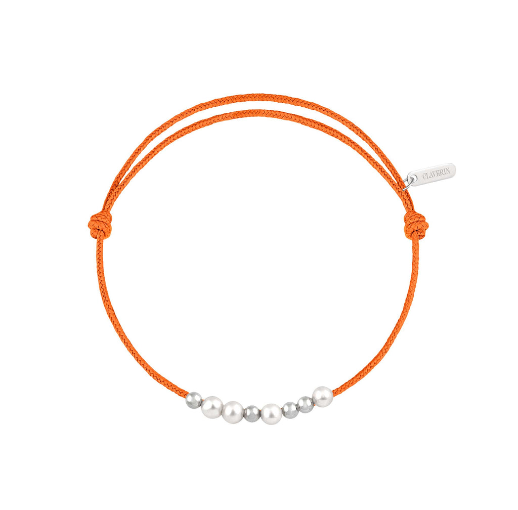 8 little treasures perles blanches cordon mandarine