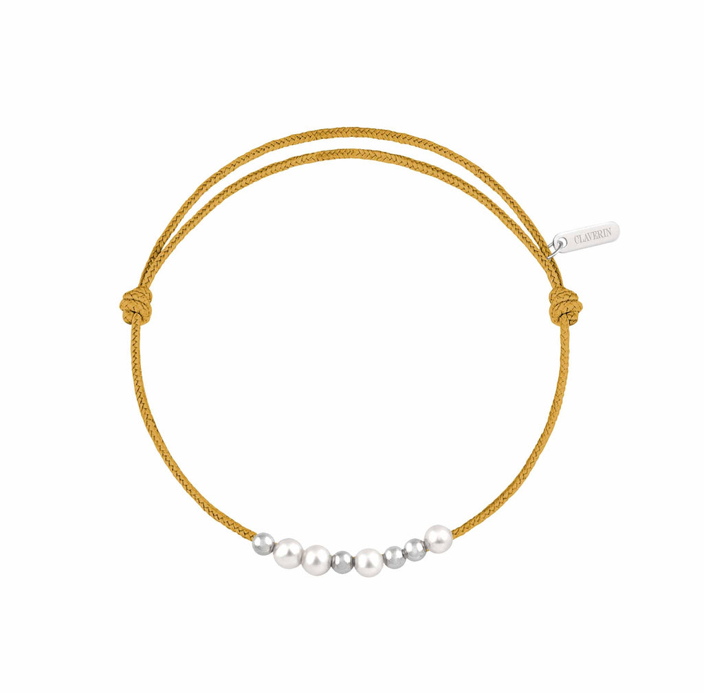 8 little treasures perles blanches cordon moutarde