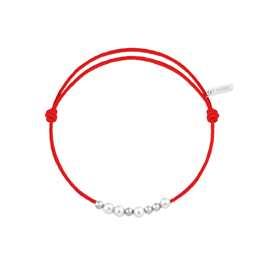 8 little treasures perles blanches cordon rouge corail