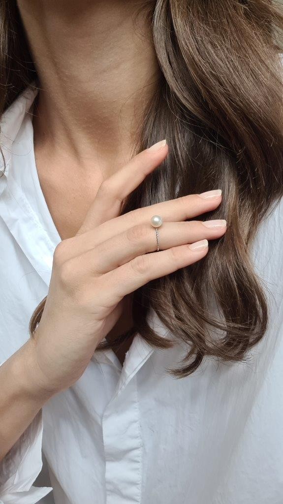 Bague tresse perle blanche