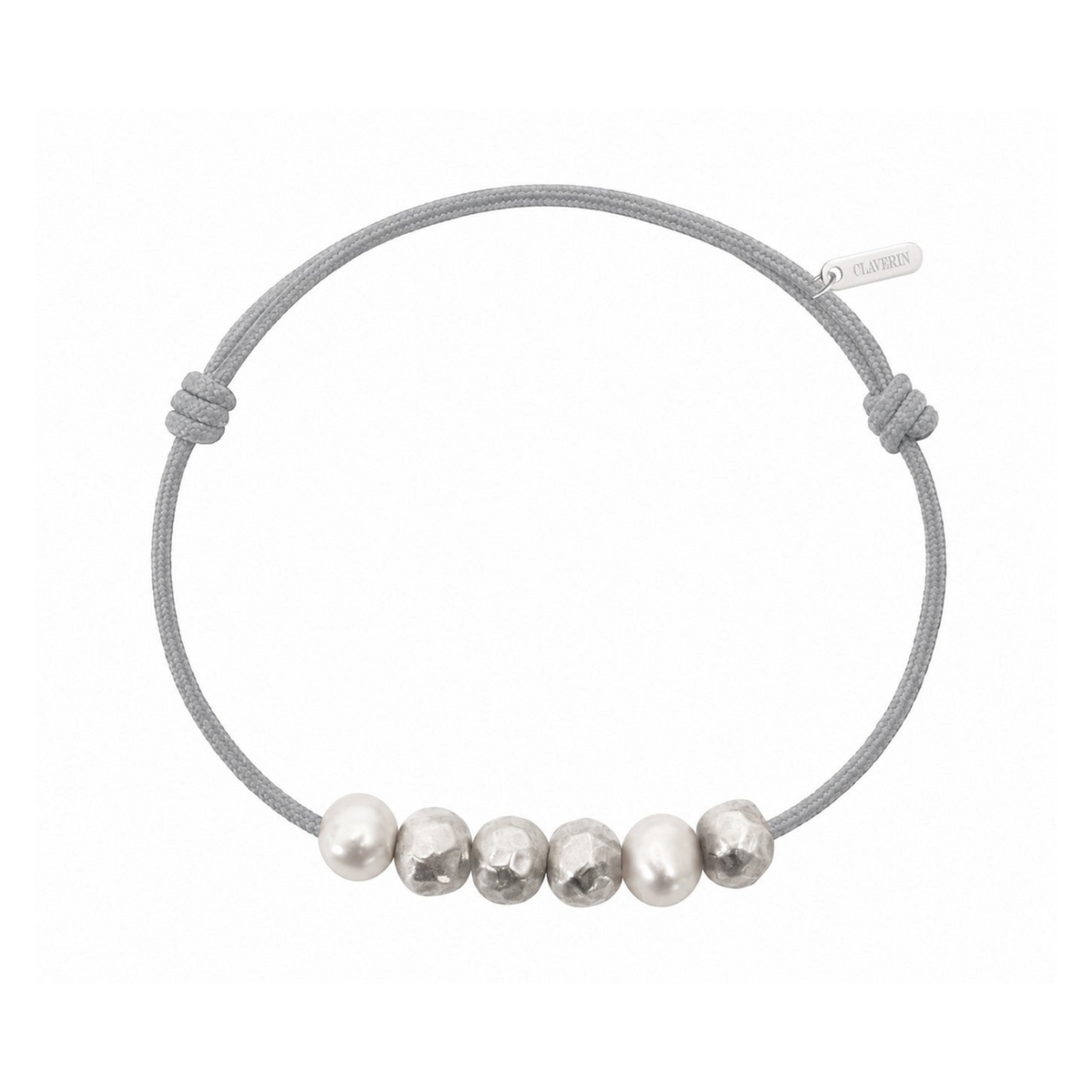 Bracelet Claverin Météorites Homme en argent 925 martelé et perles de culture blanches sur cordon gris ajustable.
