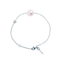 Bracelet Claverin en or blanc 18 carats avec perle blanche, motif étoile et diamant, collection Kiss